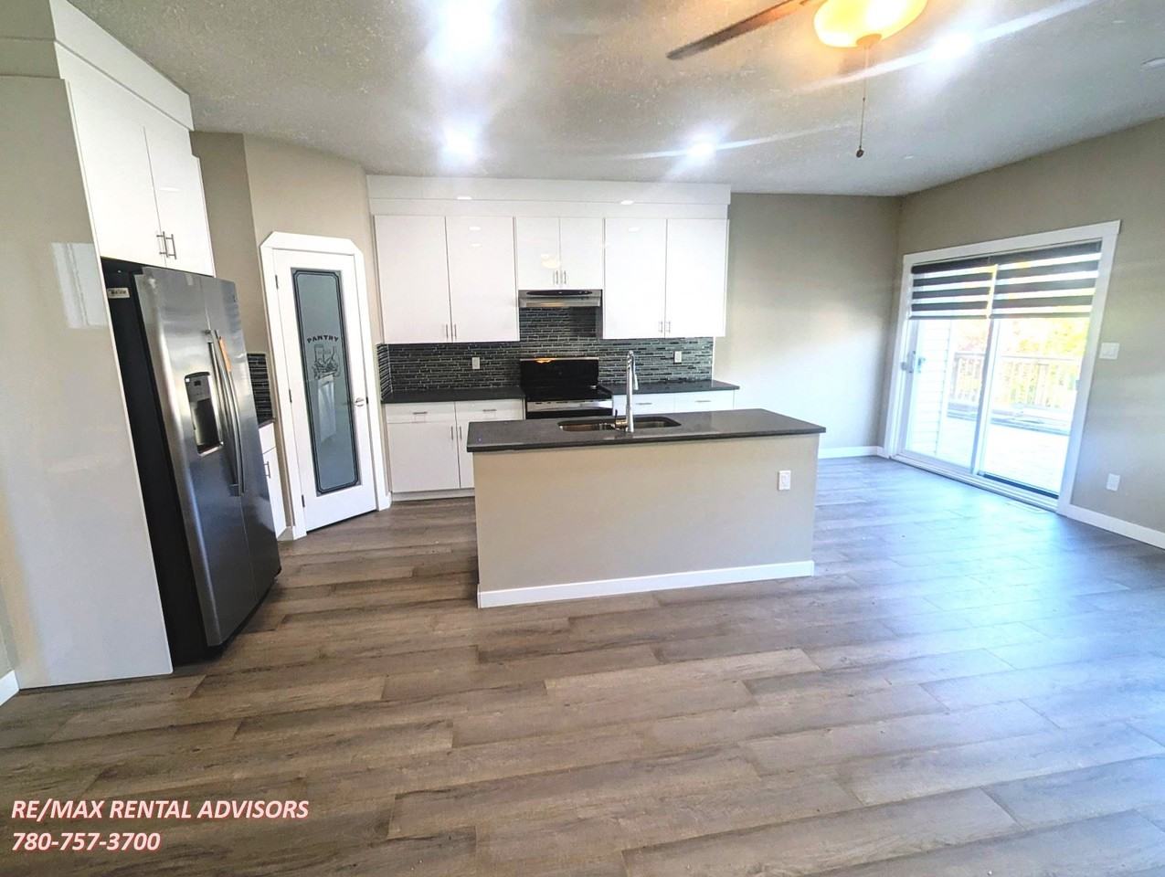 4238 114 Ave Nw - Photo 2 of 17