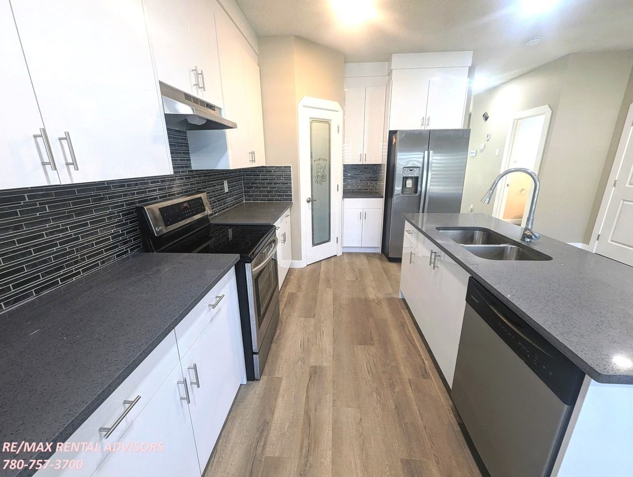 4240 114 Ave Nw - Photo 2 of 23