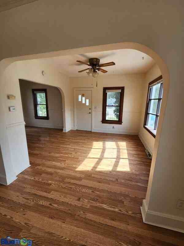 2009 Mount Vernon St - Photo 4 of 21