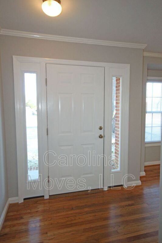 16 Ashwood Ave - Photo 4 of 16