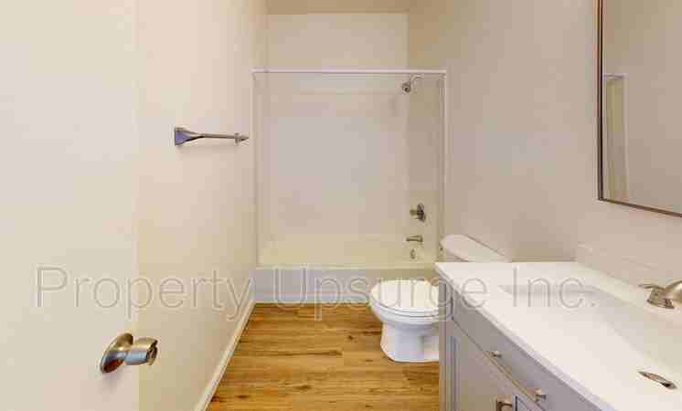 1710 Bruce Dr #8 - Photo 7 of 20