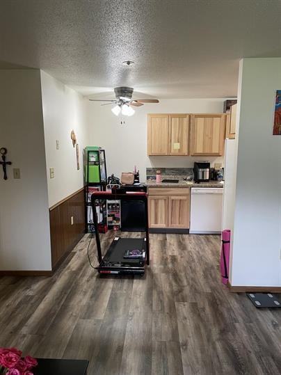 Stevens - 320 6th St S Moorhead - Photo 3 of 7