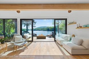 101 Lakeshore Dr - Photo 1 of 1