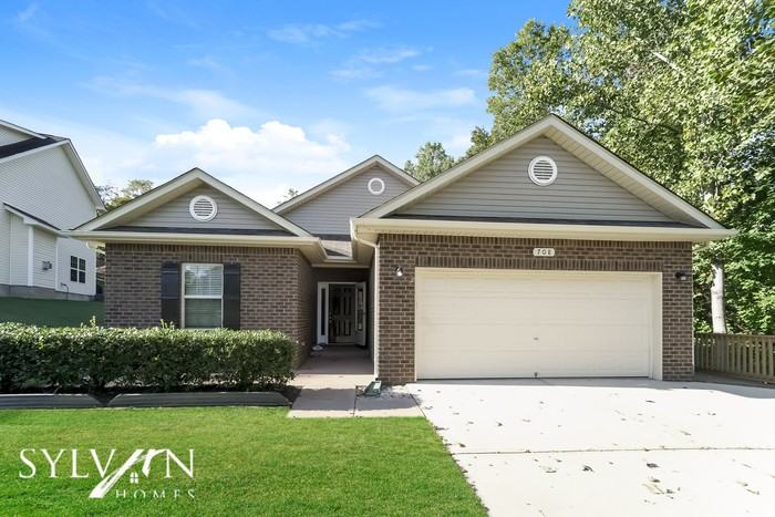 708 Winding Branch Rd - Photo 2 of 16