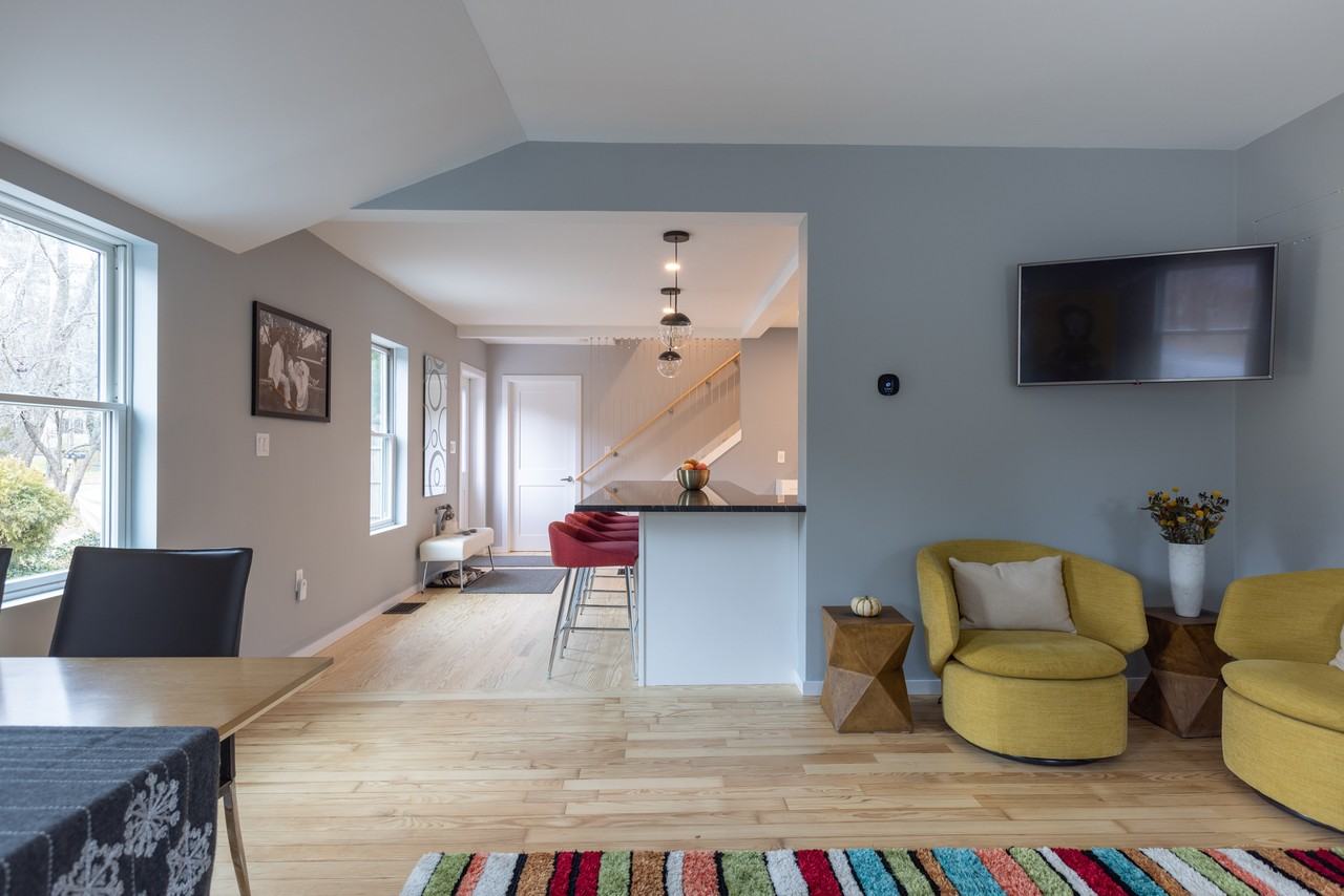 136 Topsfield Rd #NA - Photo 2 of 21