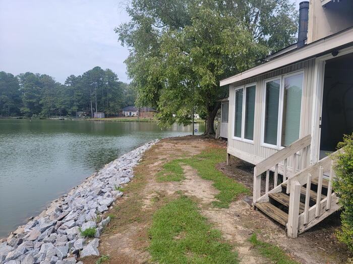 23 Royalgate Dr