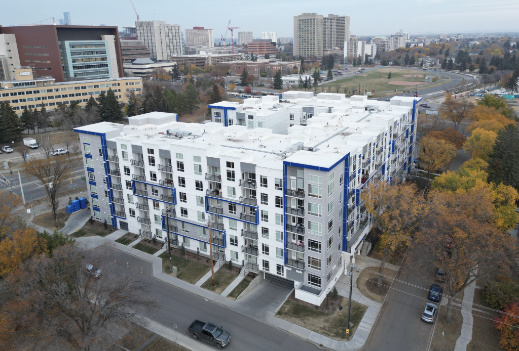 University Heights Apartments 11450 80 Ave Nw, Edmonton, AB T6G 2X3