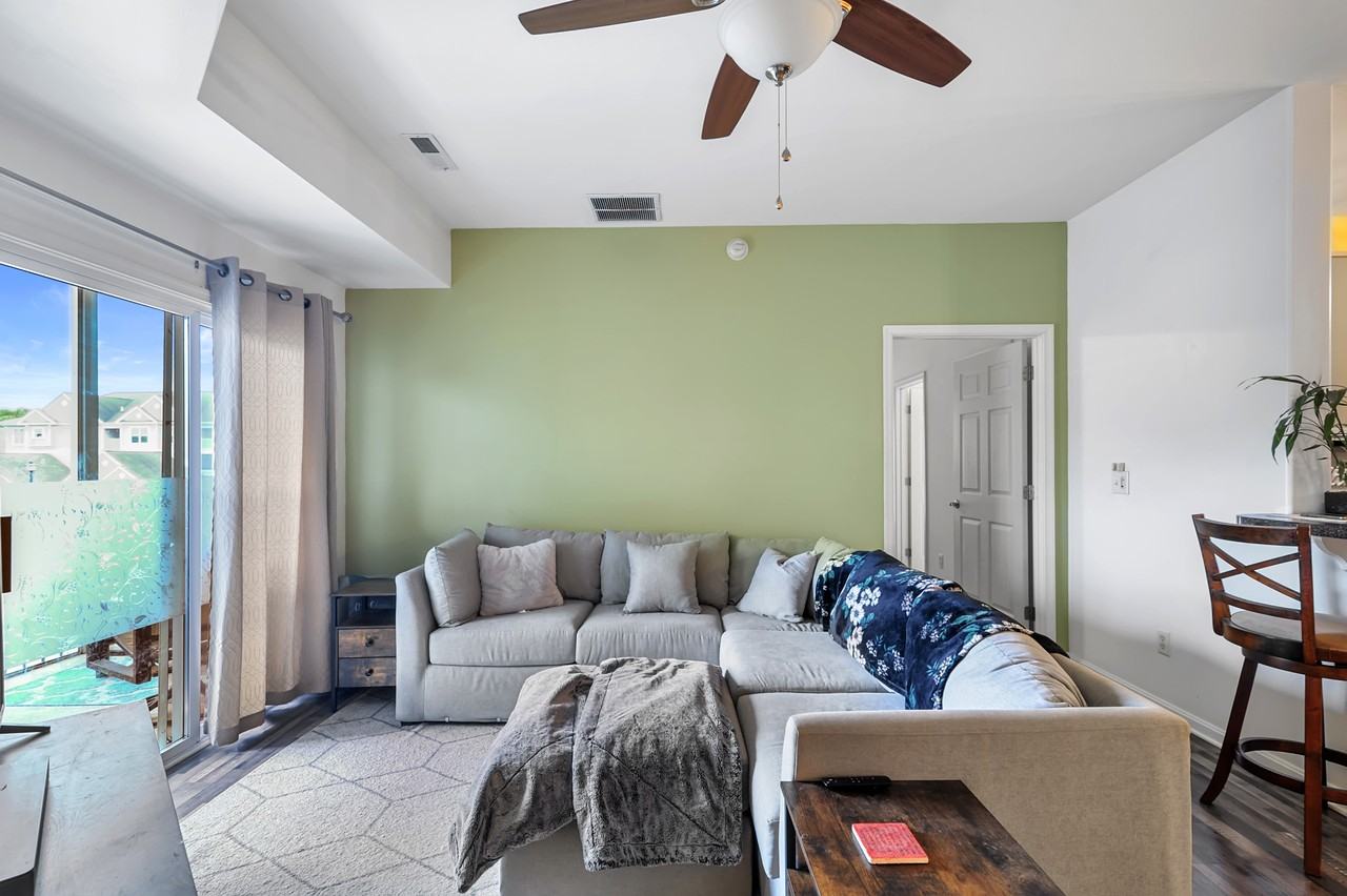 3102H W Brookmyer Dr #1 - Photo 3 of 30