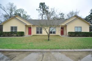 featured image of 24774 Penny Ln Spc B #B