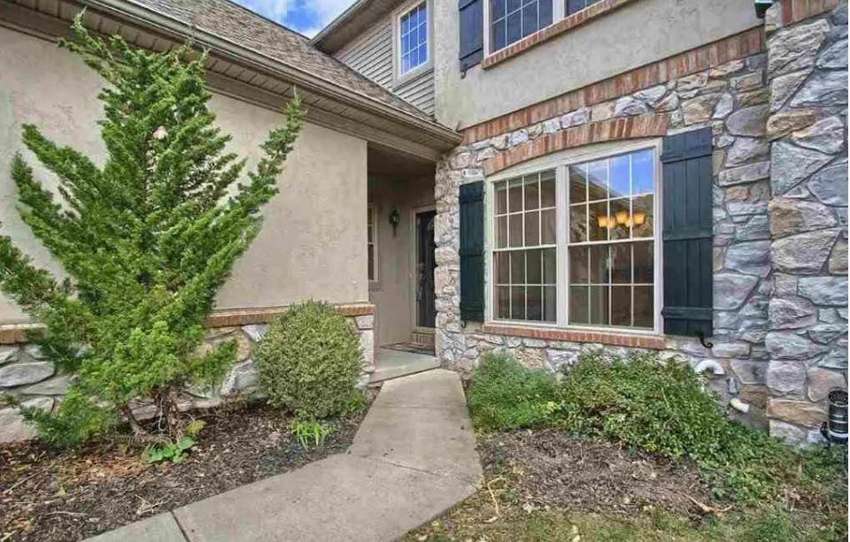 5611 Twilight Dr #1 - Photo 3 of 25