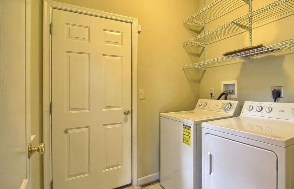 5611 Twilight Dr #1 - Photo 6 of 25