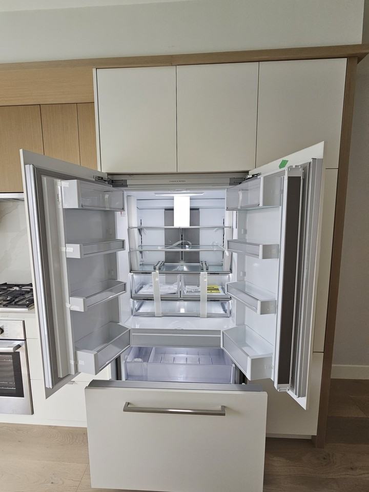 7663 Granville Street - Photo 6 of 20