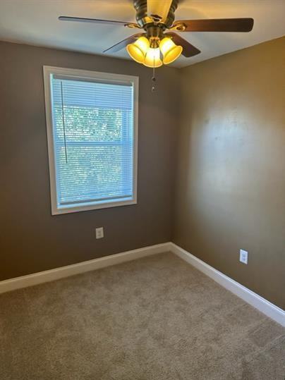 2705 Round Rd - Photo 3 of 5