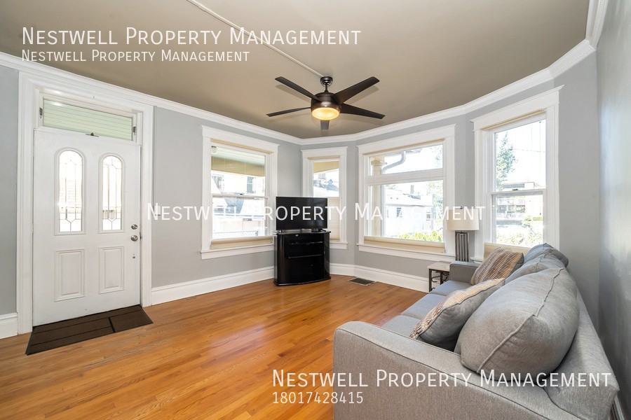 72 F St - Photo 2 of 17