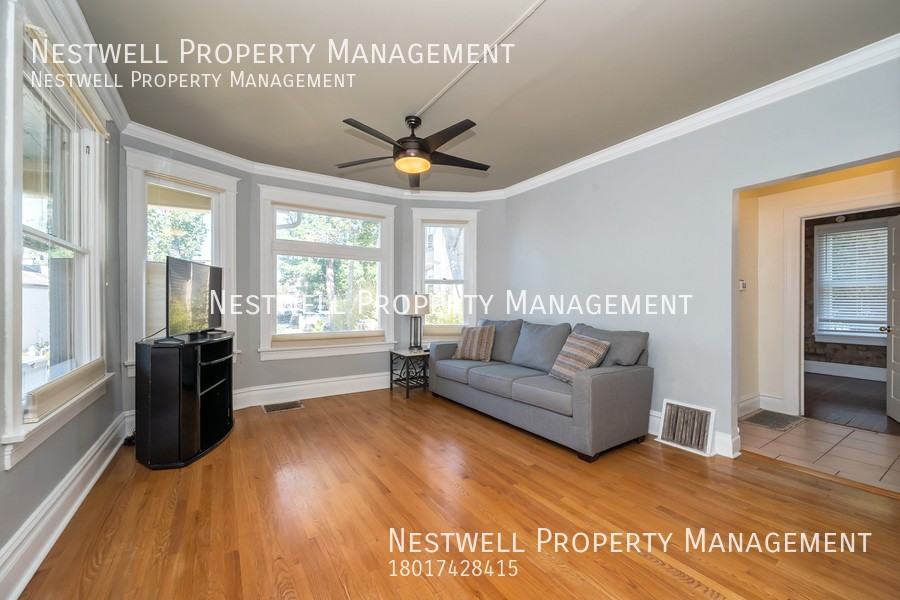 72 F St - Photo 3 of 17