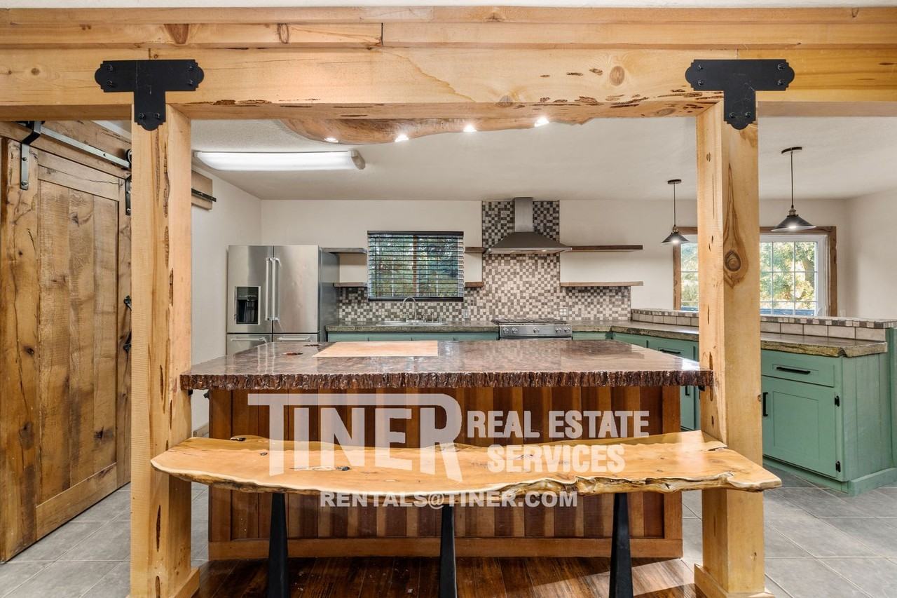 6850 Hillside Dr - Photo 3 of 45