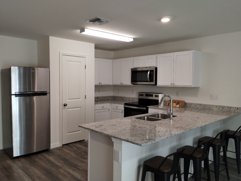 213 Hagan Avenue - Photo 4 of 12