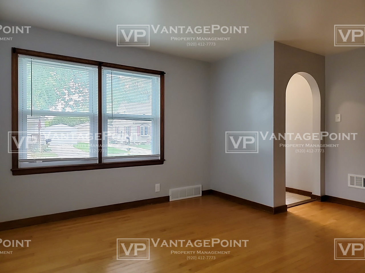 1131 Wirtz Ave Lowr - Photo 3 of 13