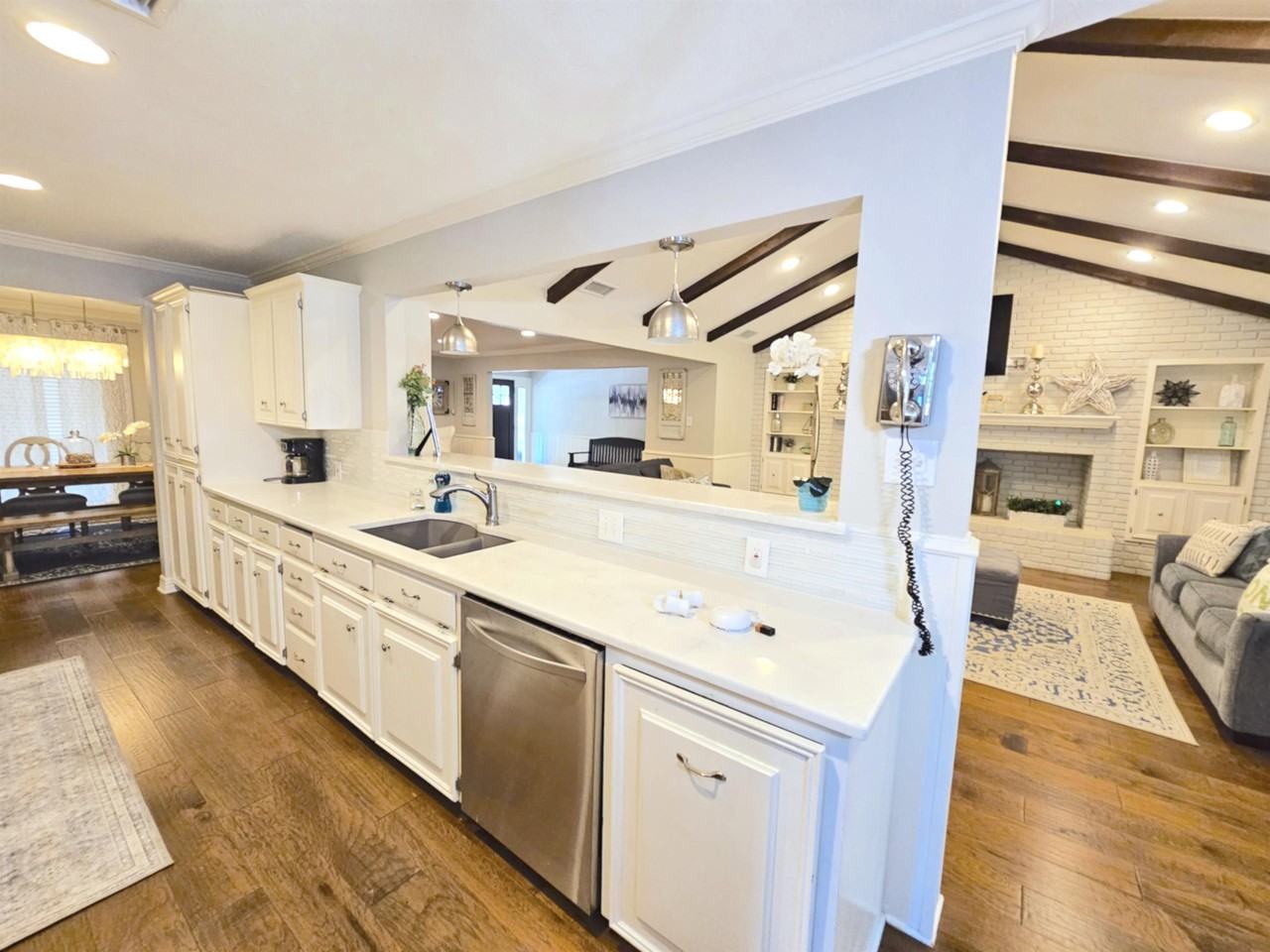 3109 Las Cruces Boulevard #1 - Photo 2 of 18