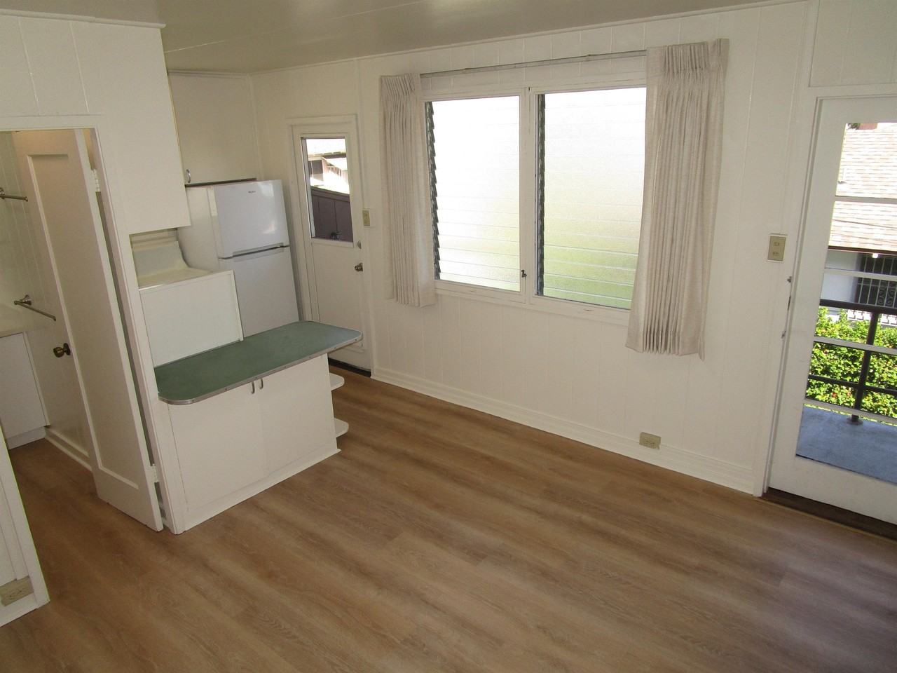 1815 Young St #1 - Photo 2 of 20