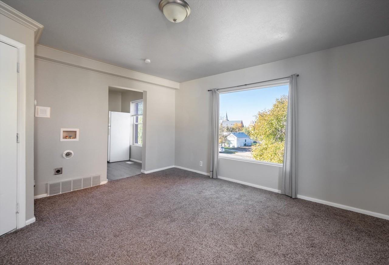 2318 Jefferson AvenueUnit 2 #2 - Photo 6 of 13