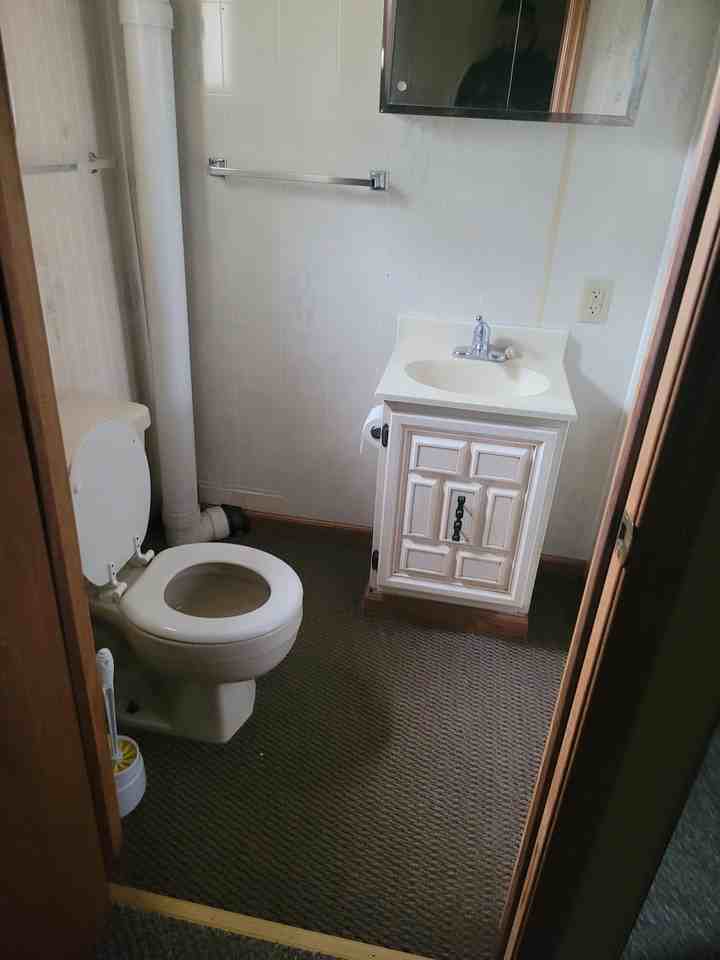 106 Pecor St #1-2 - Photo 5 of 6