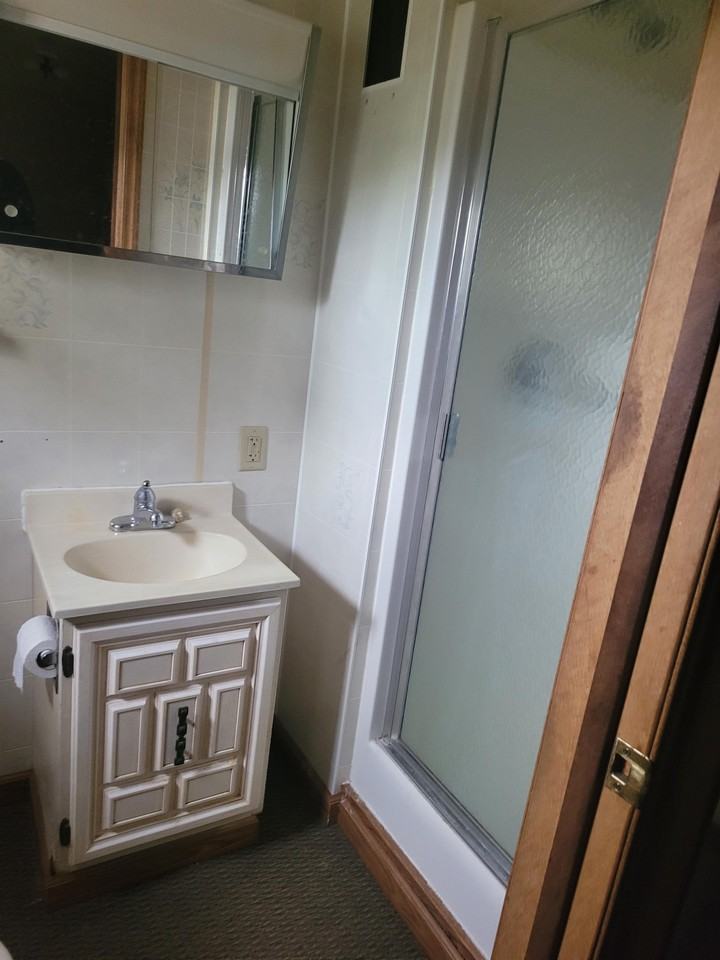 106 Pecor St #1-2 - Photo 6 of 6