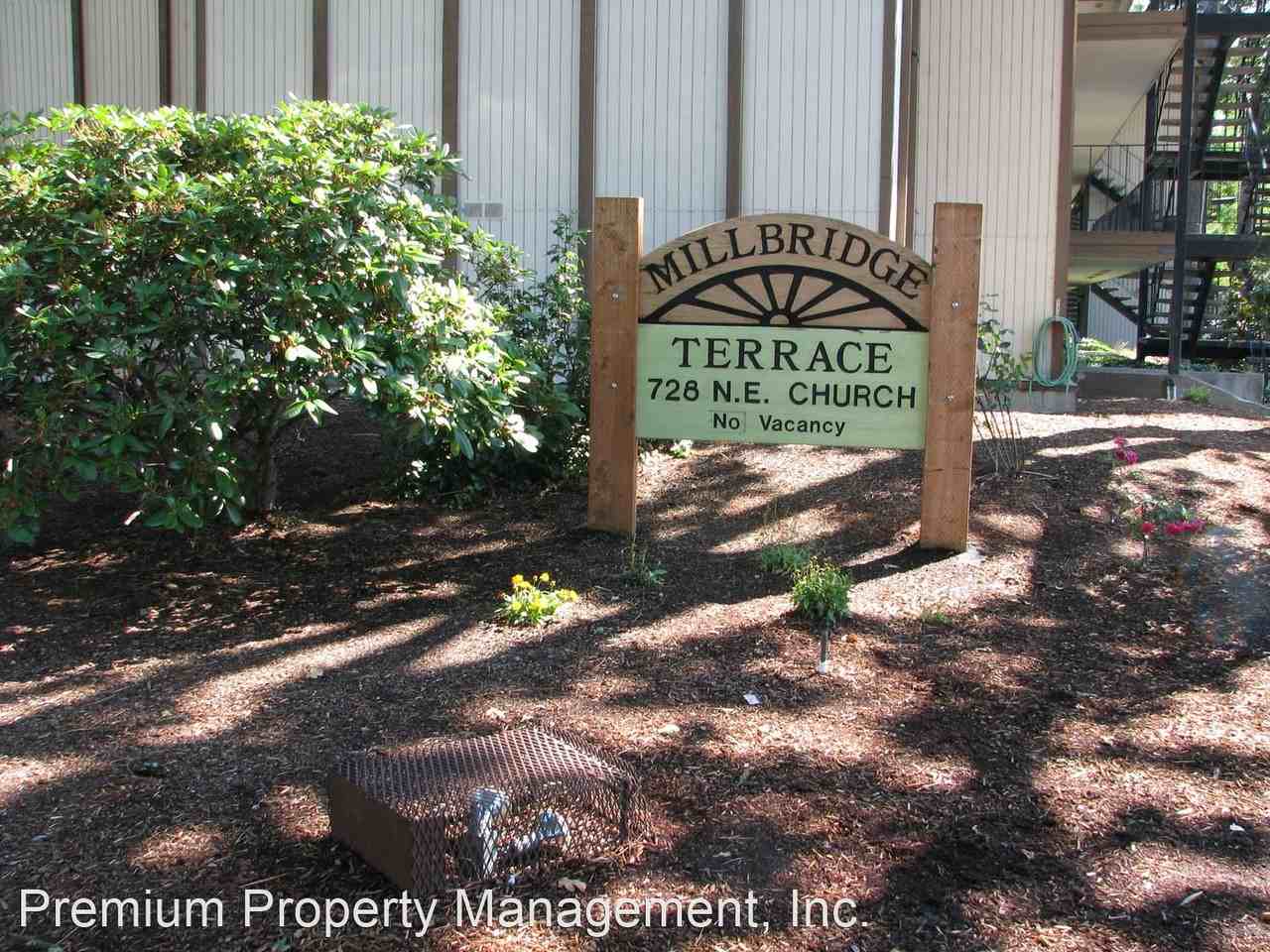 728 Church St NE - Photo 2 of 4