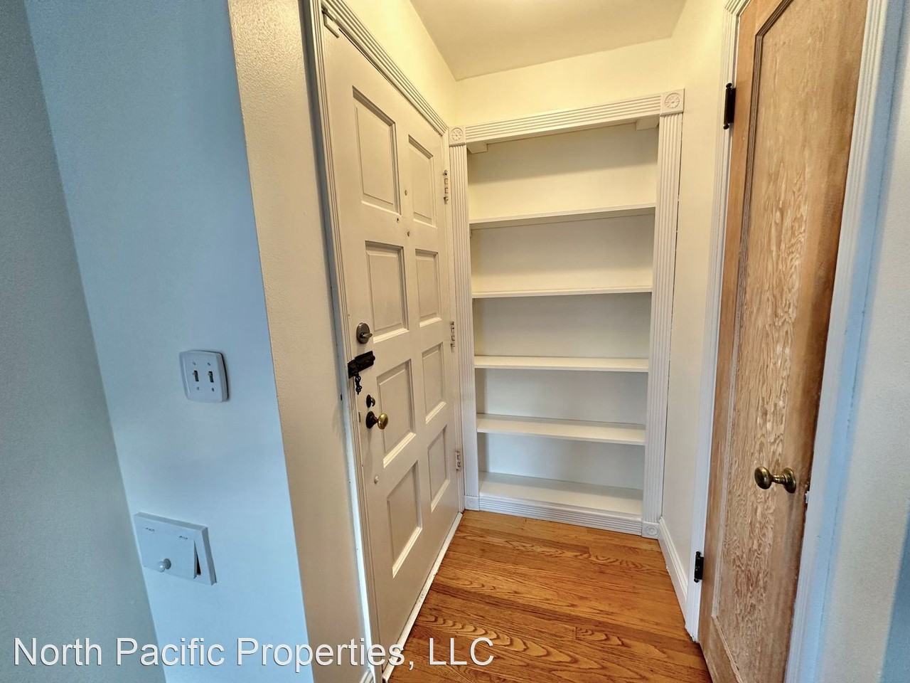 2715 W Elmore St - Photo 2 of 31