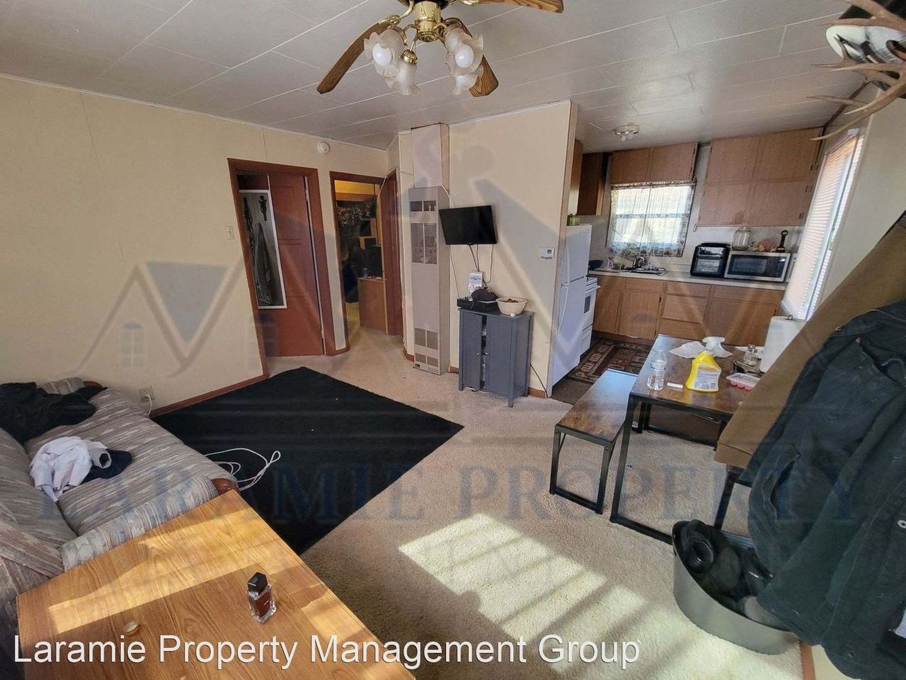 518 E Hancock St - Photo 3 of 9