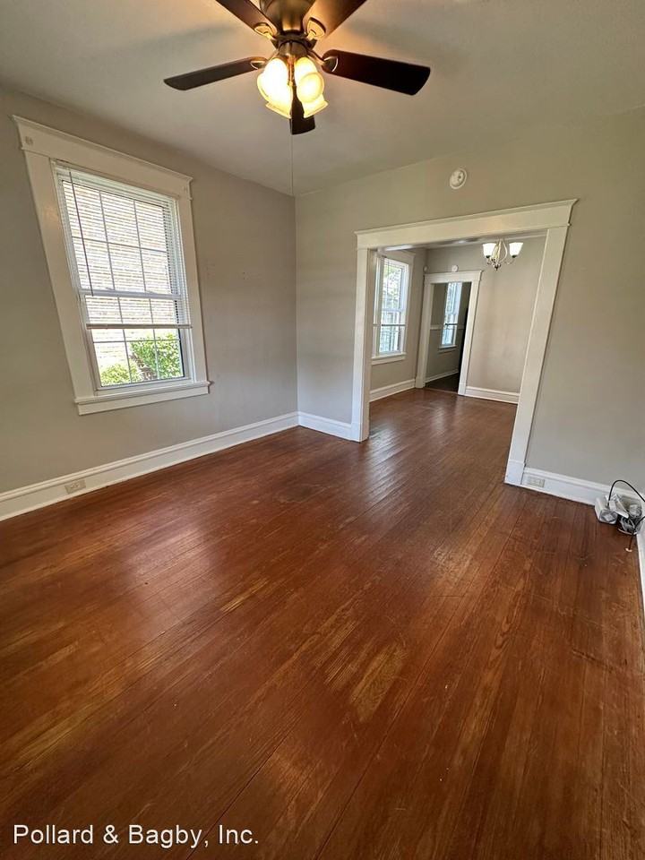 1807 N 23rd St - Photo 3 of 22