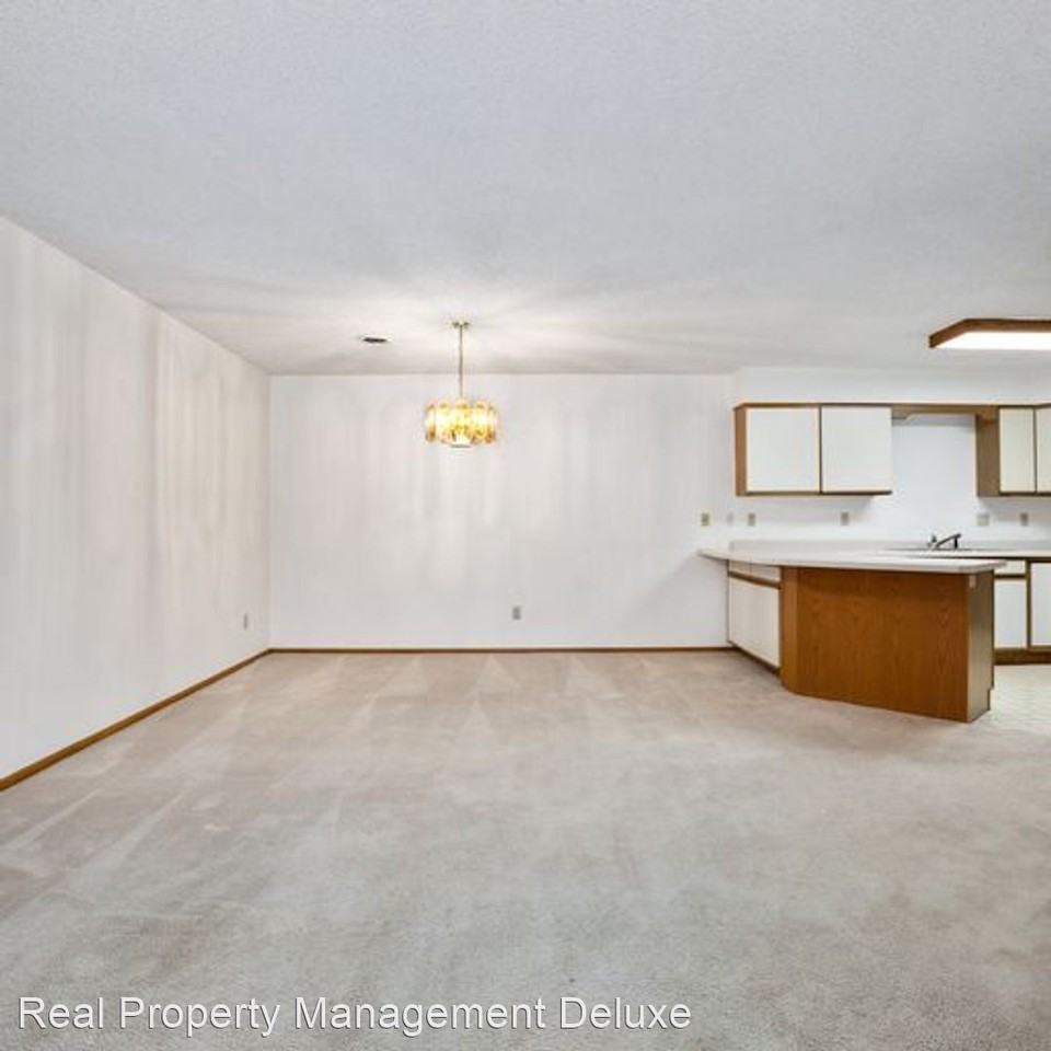 21965 Shady Walk Circle - Photo 2 of 23