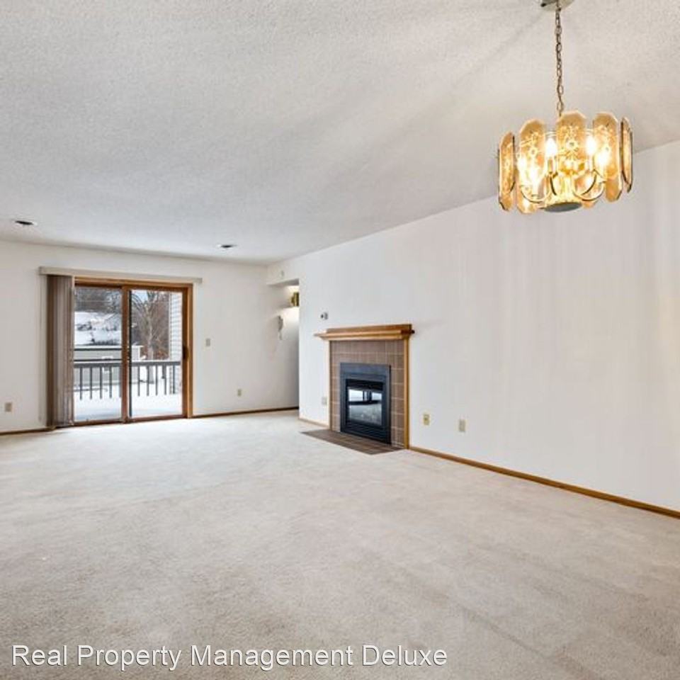 21965 Shady Walk Circle - Photo 3 of 23