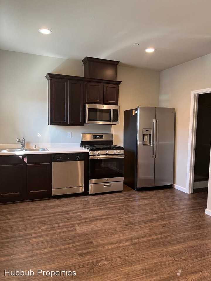 858 Mission de Oro Dr. - Photo 2 of 6