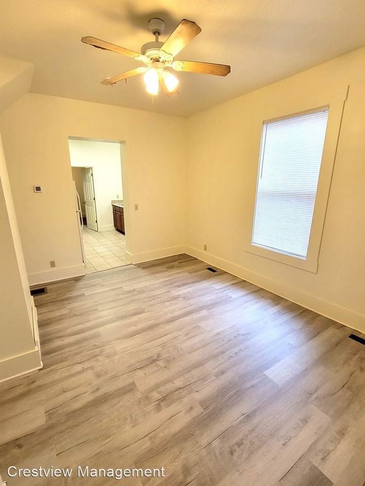 2630 Liberty Ave - Photo 2 of 15