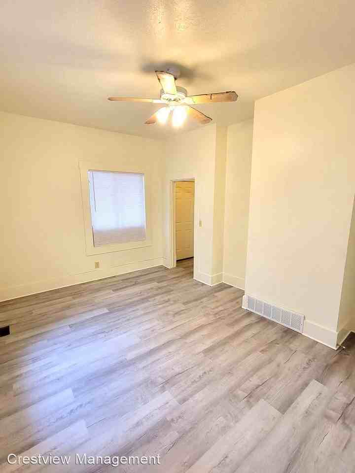 2630 Liberty Ave - Photo 3 of 15