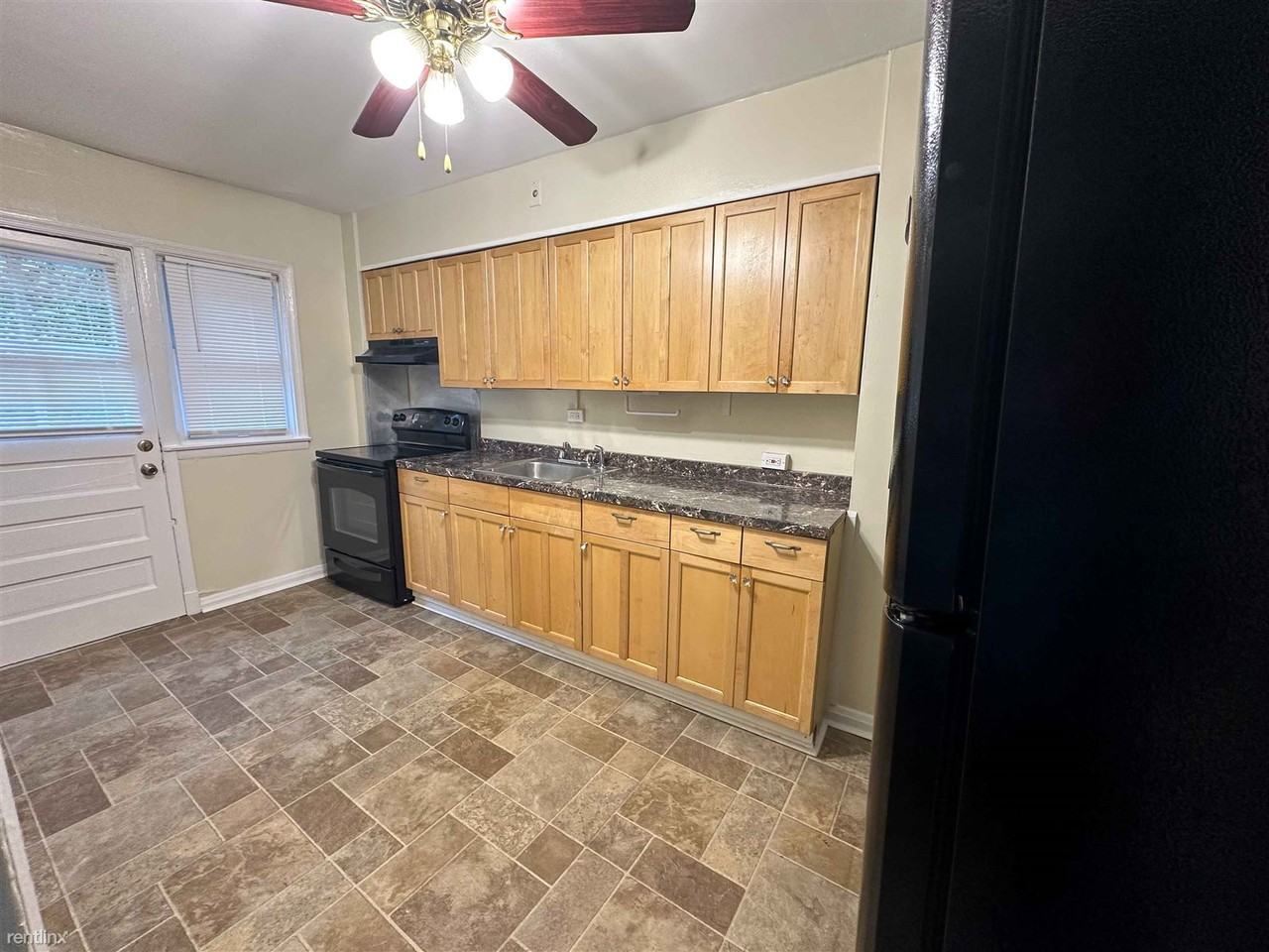 1656 Wadsworth Way - Photo 3 of 42