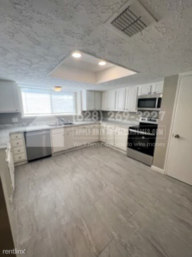4034 Cypressdale Dr - Photo 3 of 34