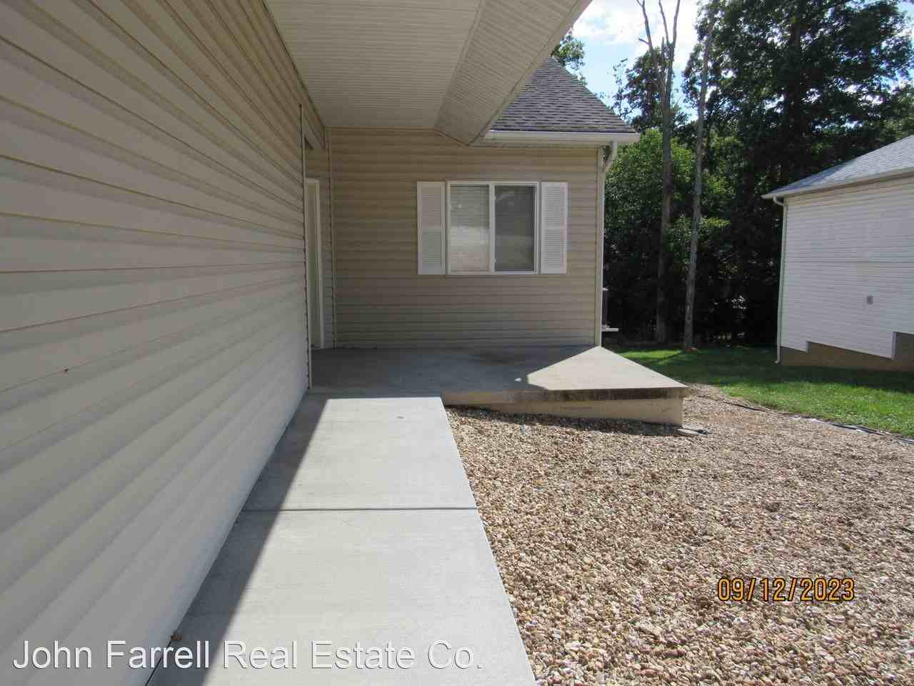 Evergreen Rd - 224 - Photo 2 of 18