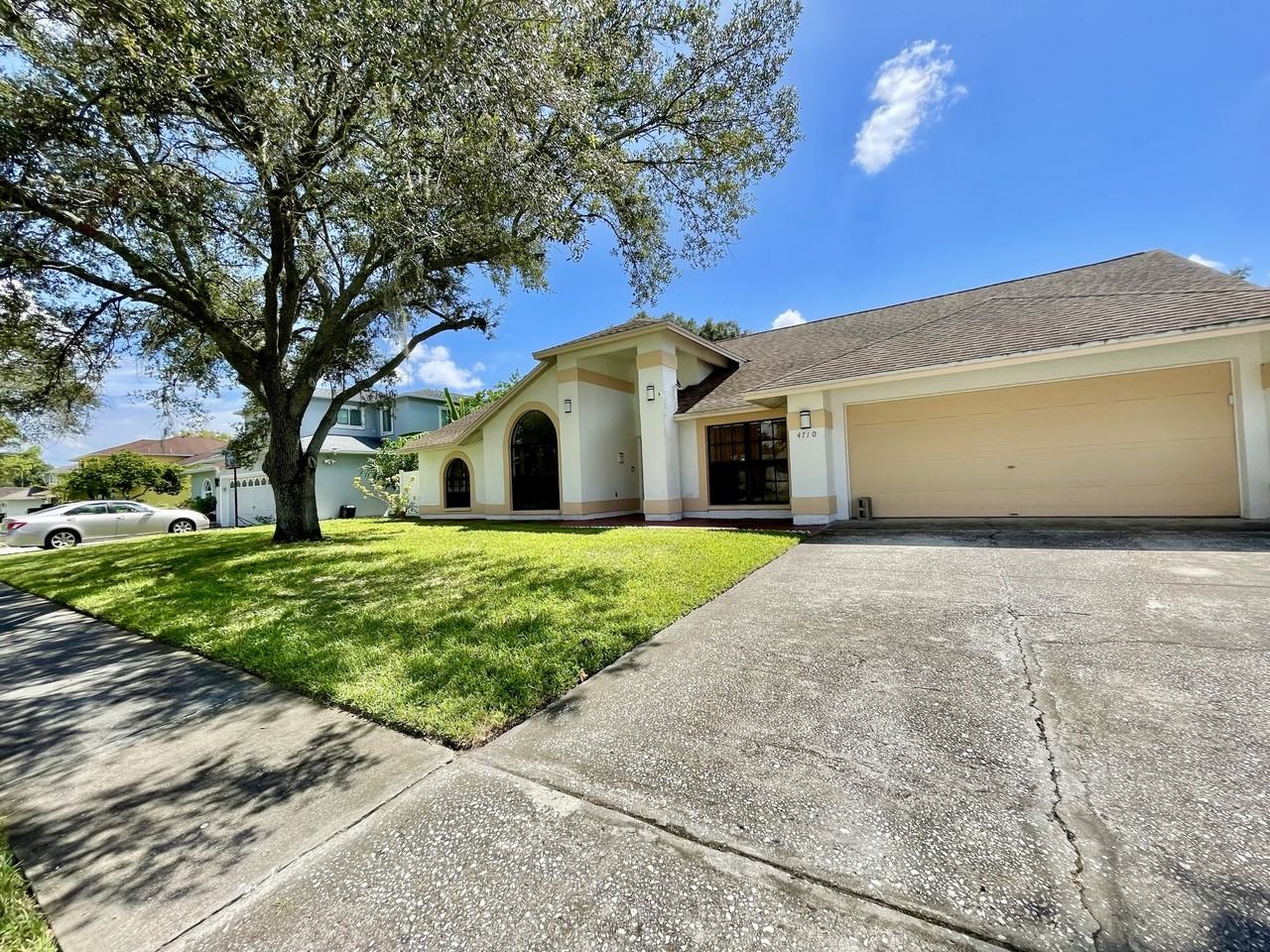 4710 Cresson Ct - Photo 2 of 35