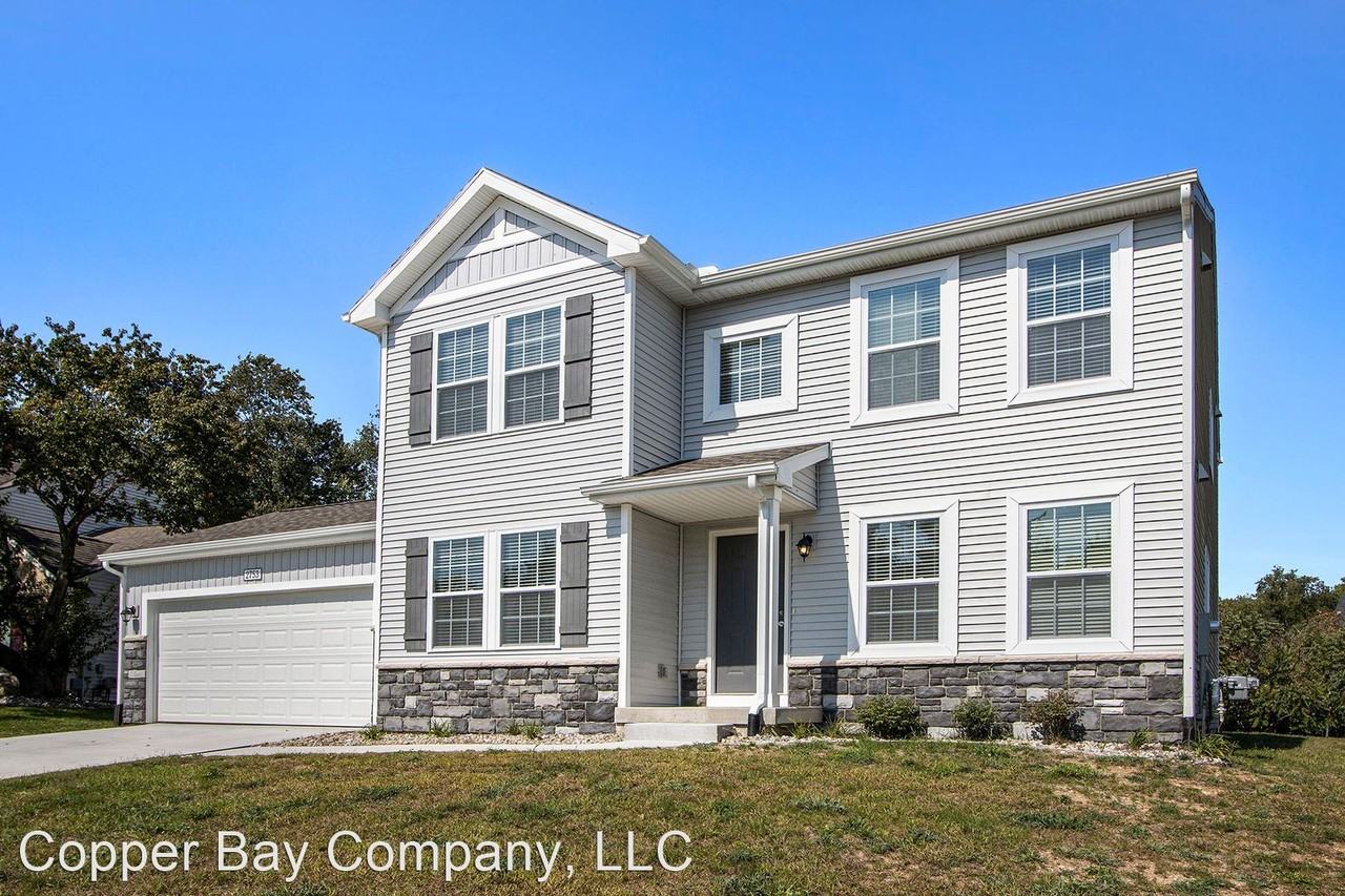 2753 Hunters Pt - Photo 2 of 50