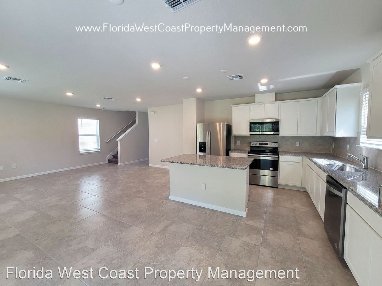 8315 Reefbay Cv - Photo 2 of 24