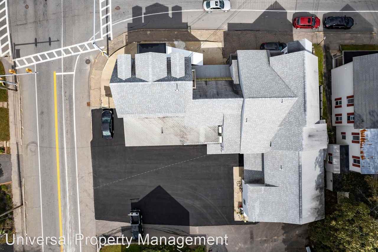 30 School Street - Photo 3 of 11