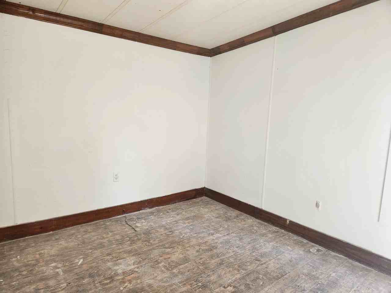 506 Rhode Island St #NA - Photo 2 of 7