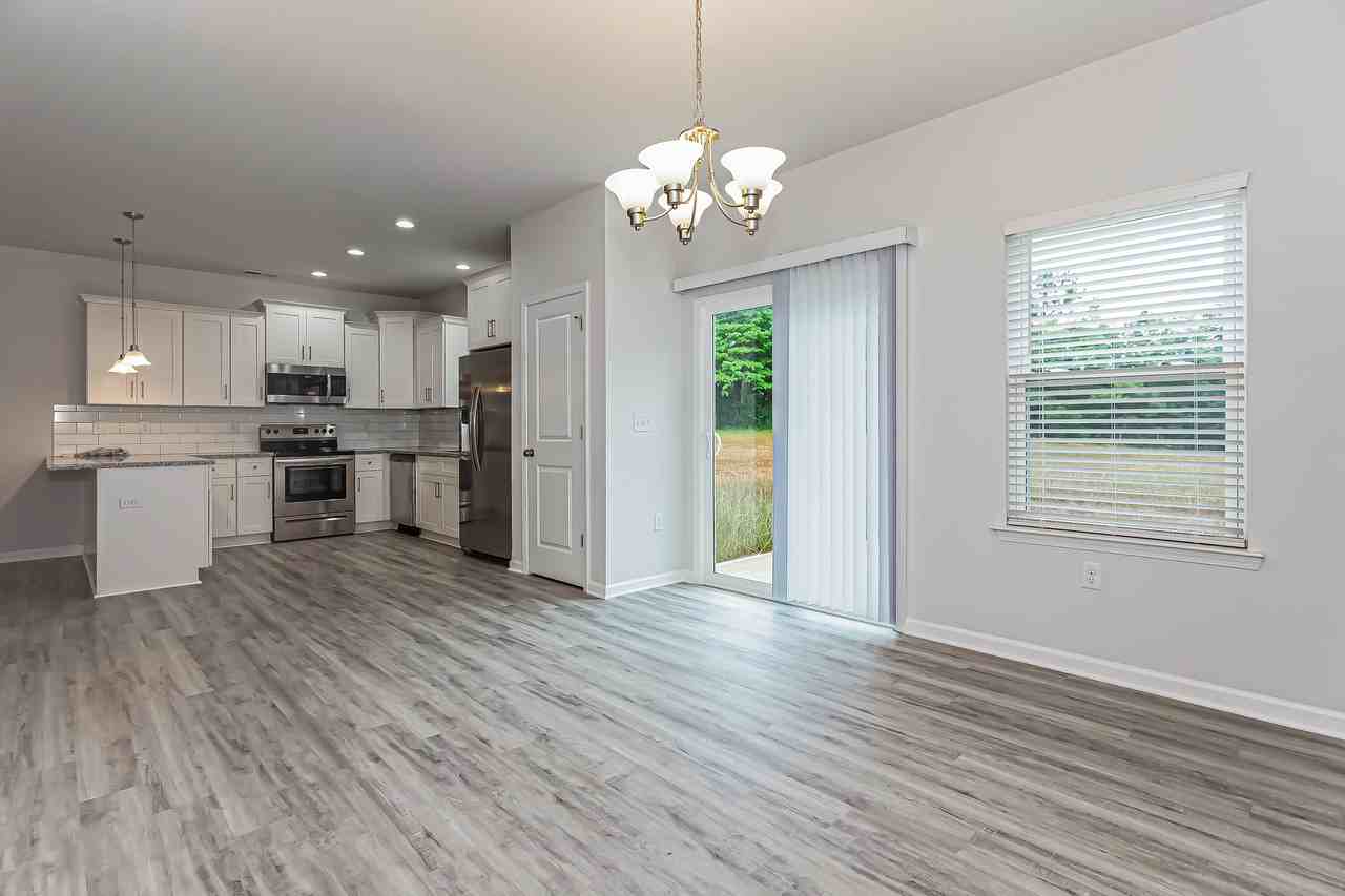 1119 Rhyne Rd - Photo 6 of 15