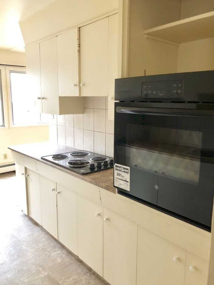 Capilano Apartments - Photo 2 of 7