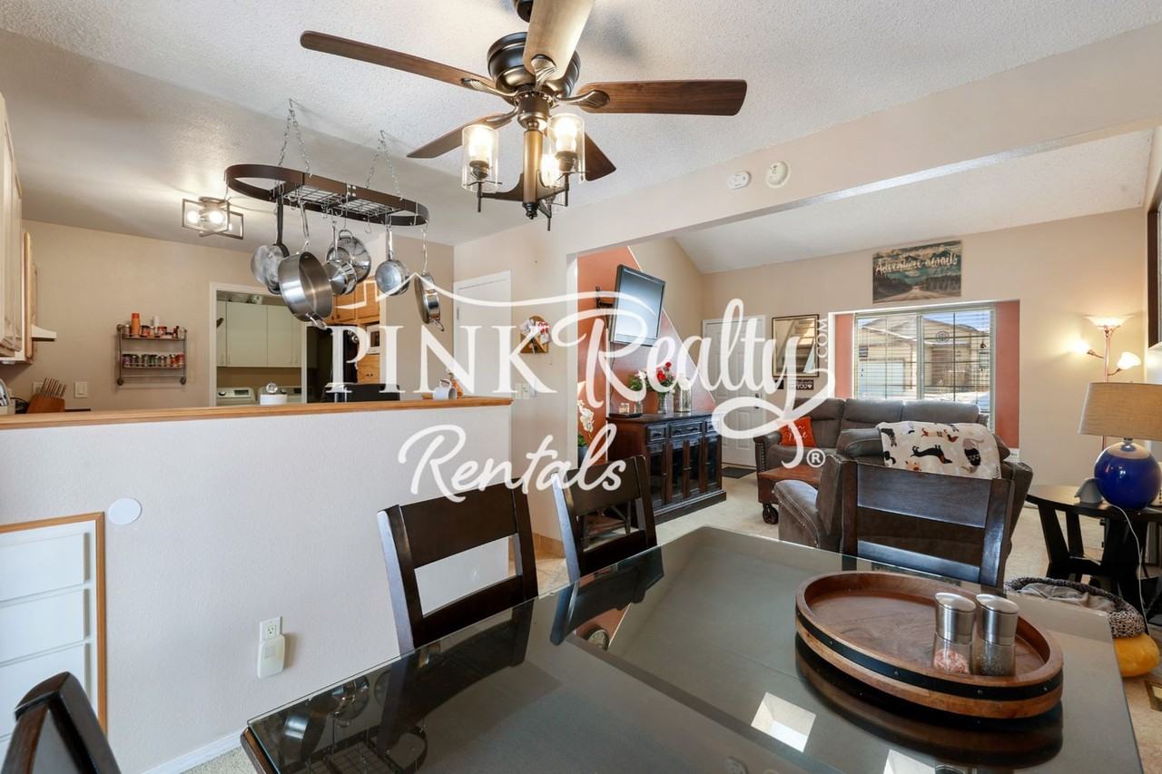 3395 Beechwood Ct - Photo 4 of 49