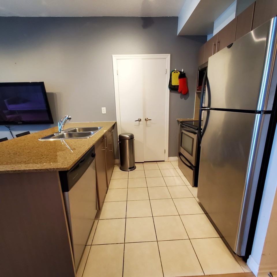 12 Yonge Street - Photo 7 of 21