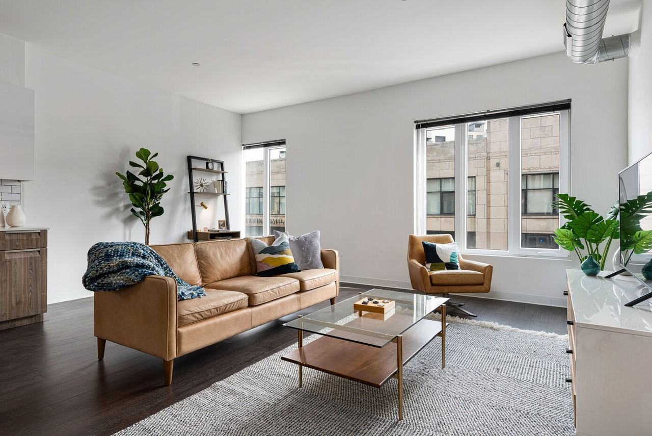 1980 N Milwaukee Ave #1-1 - Photo 2 of 11