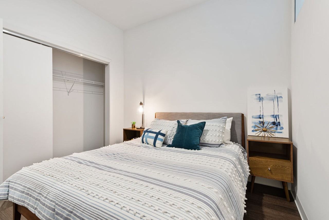 1980 N Milwaukee Ave #1-1 - Photo 3 of 11